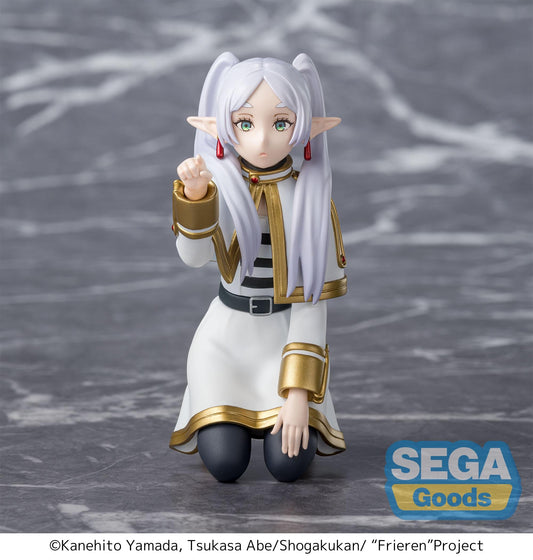 Figurine Frieren Poking Something - Frieren: Beyond Journey's End - PM Perching - Sega Goods - Susume