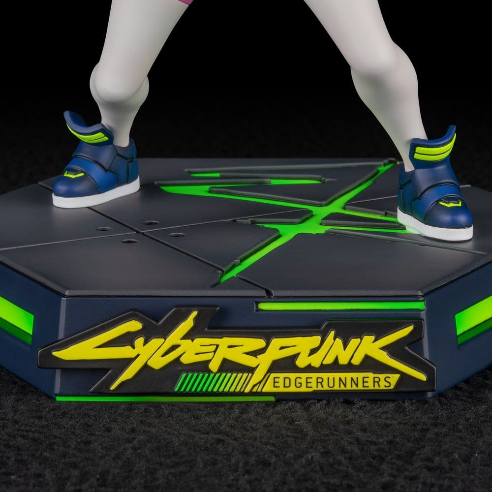 Figurine Rebecca 15cm - Cyberpunk Edgerunners - Dark Horse [Sortie T2/27]