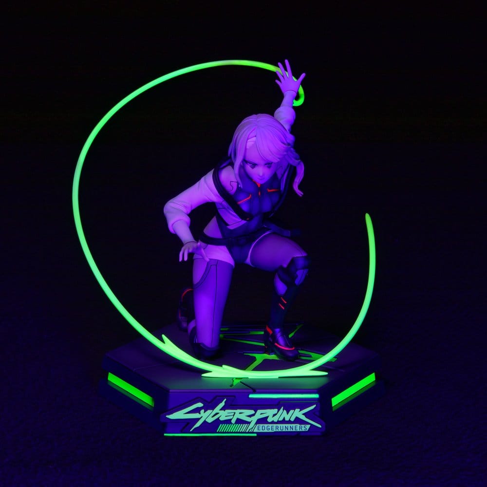 Figurine Lucy 18cm - Cyberpunk Edgerunners - Dark Horse [Sortie T2/27]