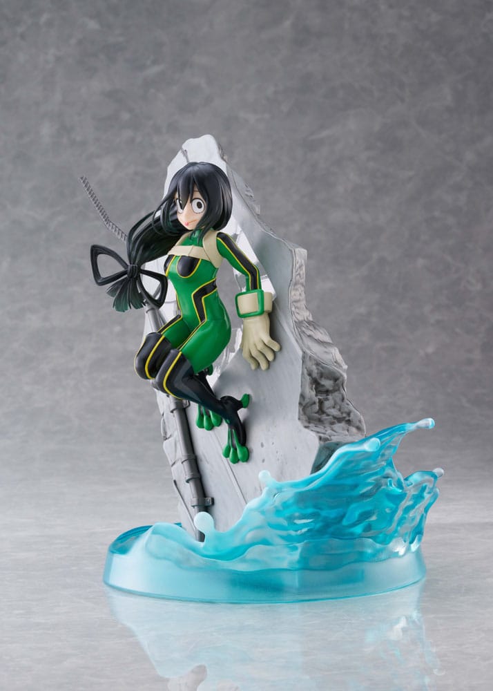Figurine  Tsuyu Asui - My Hero Academia - Dressta
