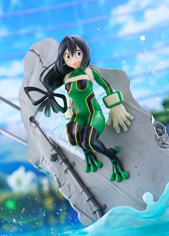 Figurine  Tsuyu Asui - My Hero Academia - Dressta