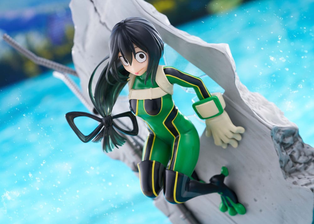 Figurine  Tsuyu Asui - My Hero Academia - Dressta