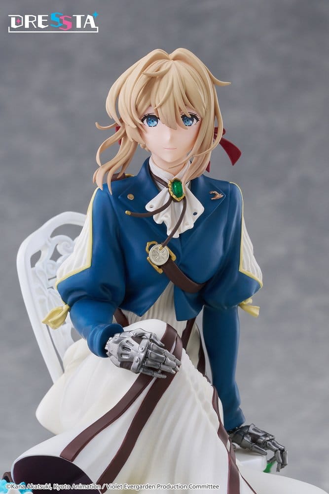 Figurine Violet Evergarden 17cm - Violet Evergarden - Dressta [Sortie T1/27]